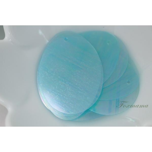スパンコール 38mm 10枚 タマゴ形 トップホール 半透明 薄オーロラ 水色 (SEG38AWT...