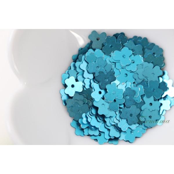 [訳あり]スパンコール 約300枚(約3g) 3枚花びら 7mm メタリック 水色 (SF307TW...