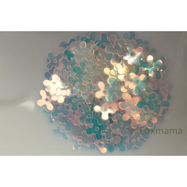 スパンコール 7mm 約220枚(約2g) 4枚花びら オーロラ 透明 (SF407ASKHH00)