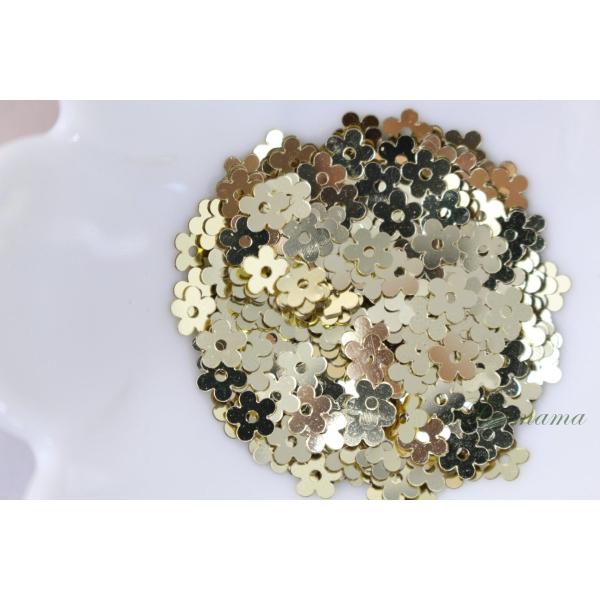 スパンコール 約400枚(約2g) 5枚花びら 5mm メタリック 金色 ゴールド (SF505TG...