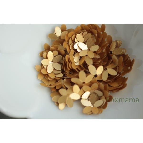スパンコール 約100枚(約2g) 5枚花びら 10mm マット金色(SF510MGLJL00)