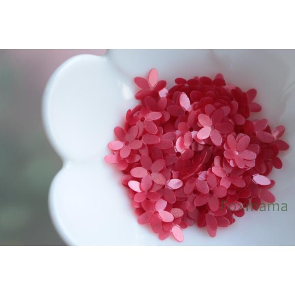 スパンコール 10mm 約100枚(約2.5g) 5枚花びら マット赤(SF510MRDEH00)