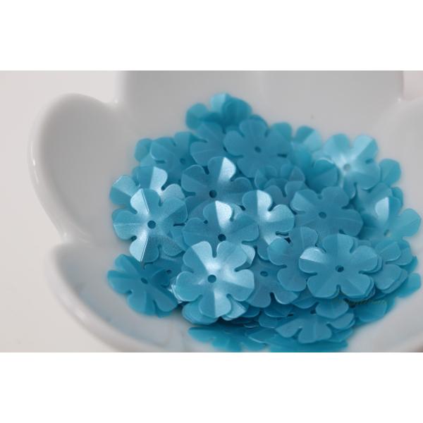 スパンコール 約3.8g分(約80枚) 5枚花びら14mm マット半透明青(SF514MBLBJHS...