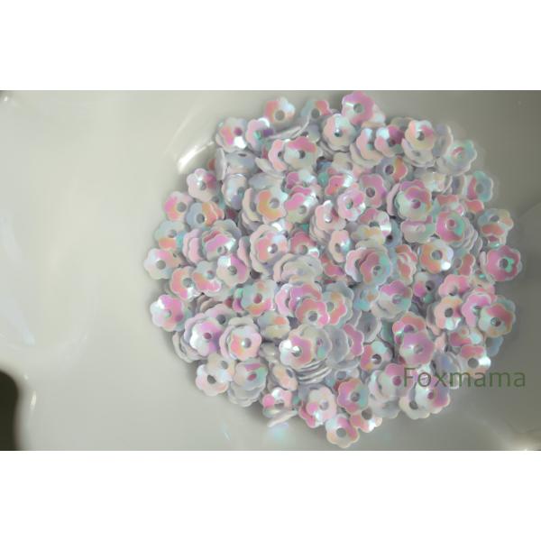 スパンコール 4mm 約530枚(約2.5g) 花カップ オーロラ 乳白色 (SFC04AMWEH0...