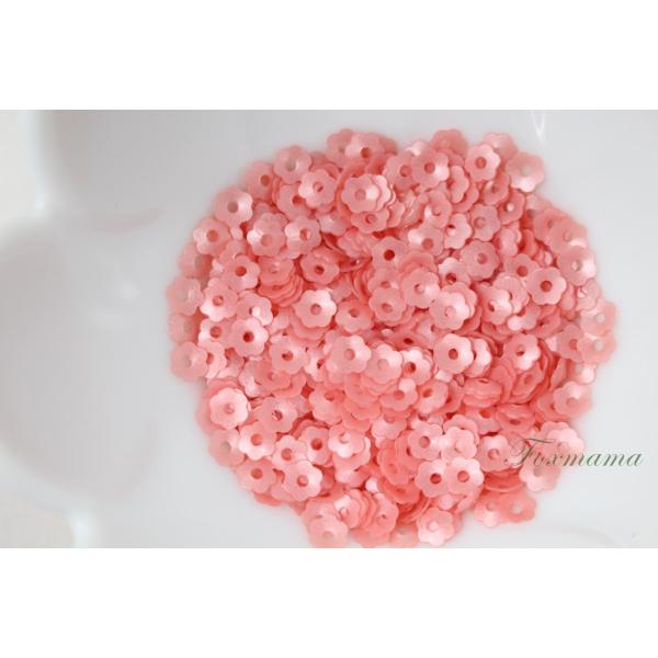 スパンコール 4mm 約680枚(約2.5g) 花カップ マット サーモンピンク (SFC04MSP...