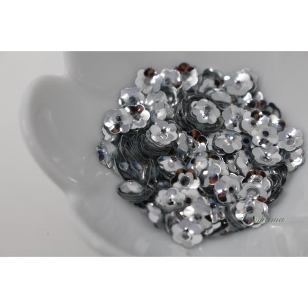 スパンコール 約300枚(約3.5g) 花カップ 7mm 銀 (SFC070SVBS00)