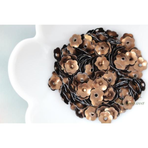 スパンコール 約300枚(約3.5g)花カップ 7mm マットチョコレート色 (SFC07MCLJB...