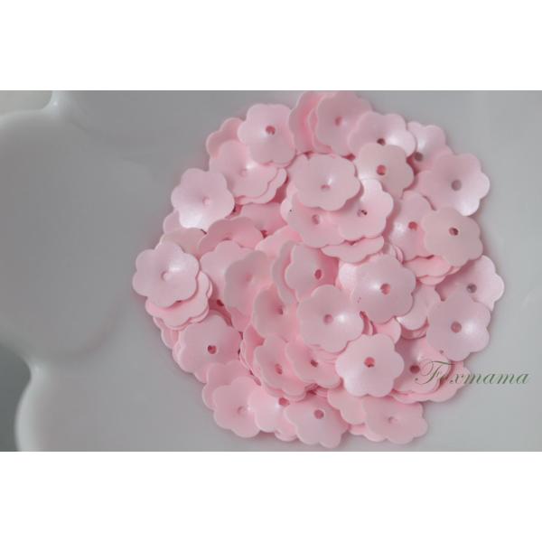 スパンコール 8mm  約150枚(約2.5g) ネモフィラ 花カップ マット ピンク (SFC08...