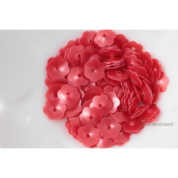 スパンコール 8mm  約150枚(約2.5g) ネモフィラ 花カップ マット 赤 (SFC08MR...