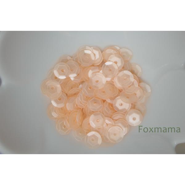 スパンコール 6mm 約160枚(約2g) 亀甲 マット 薄オレンジ (SKK06MFOES00)