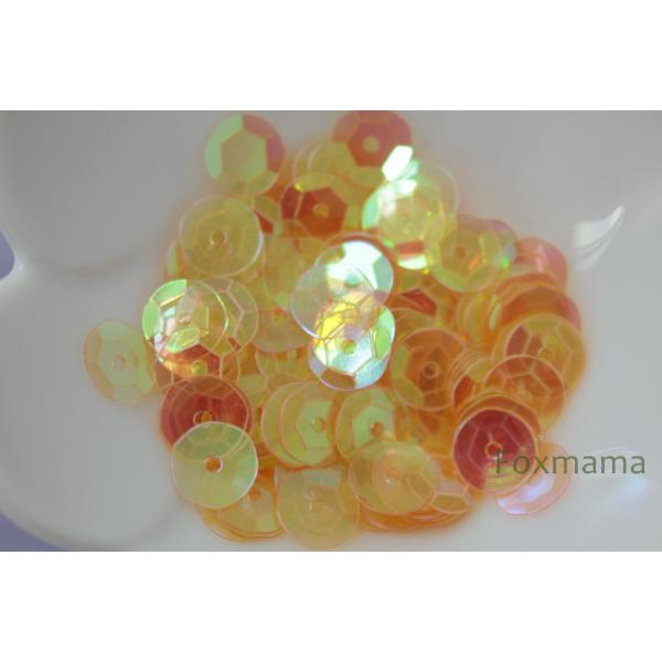 【セール品】スパンコール 8mm 約3g 亀甲 オーロラ 半透明 薄オレンジ色 (SKK08AFOZ...