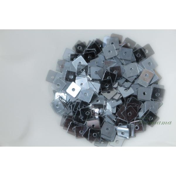 スパンコール 4mm 約380枚(約2g) 正方形 シャイニー 半透明 グレー (SSQ04SGYS...