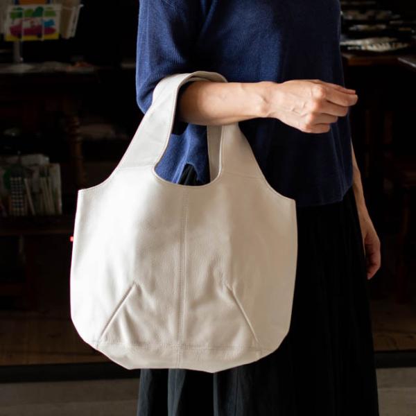 PermanentAge バルーンバッグ 05 アイボリー GF-2202IVORY