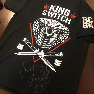 サイン入り ジェイ・ホワイトTシャツ》「NJPW JAY WHITE Tシャツ