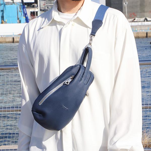 アエナ WILL DIVERCITY ウィルダイバーシティ ボディバッグ HMAEN 卒業記念 プレ...