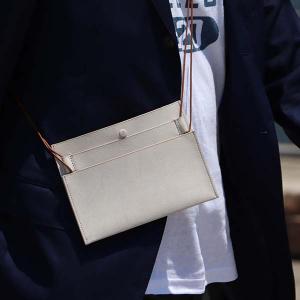 サコッシュ 横型 おしゃれ 斜めがけ 人気 おしゃれ レンマ Capa カッパ アラスカレザー サコッシュ lemma 爆買 クリスマス ギフト