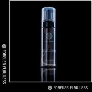 フォーエバー フローレス Forever Flawless エクスフォリエイティング＆フォーミング クレンザー 150ml ビヨンセ ケイトモス愛用｜freestyle-cosme