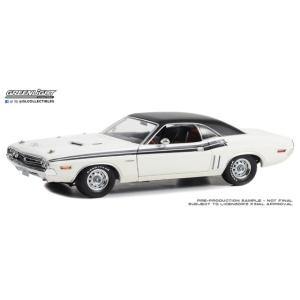 アメリカンマッスル 1/18 1971 ダッジ チャージャー R/T FC7 プラム