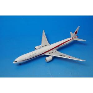 1/400 B777-300ER 航空自衛隊 日本政府専用機 2番機 WiFiレドーム トーイングト...