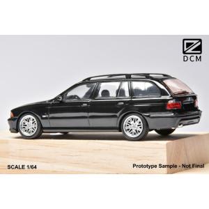 予約  DCM 1/64 BMW M5 ステーションワゴン Black