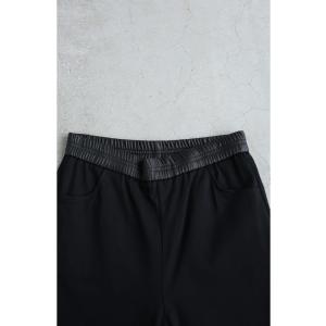 SからM対応 黒 足元飾るリーフレースのストレ...の詳細画像3