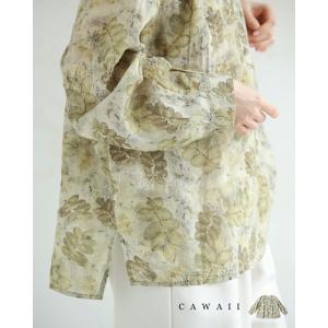 Sから3L対応 くったり柔らかな花刺繍浮かぶリーフ柄ブラウストップス