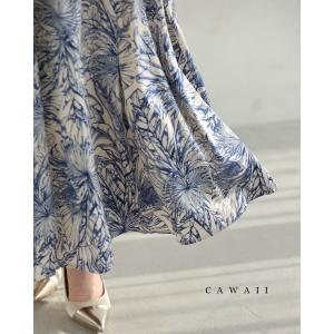 SからM対応 ボタニカル柄とろみ艶ロングスカート