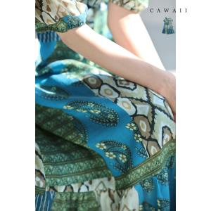 Sから3L対応 色とりどりのストーン飾るパッチワーク風ロングワンピース 紐ベルト付き