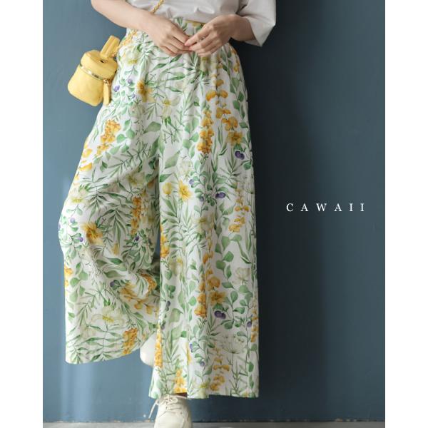 SM/LXL対応 さらりと快適な穿き心地。花々の美しさ広がるワイドパンツ