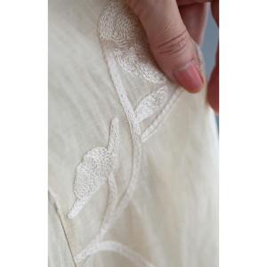 上品に浮かぶ蔦花刺繍ロングワンピースの詳細画像1