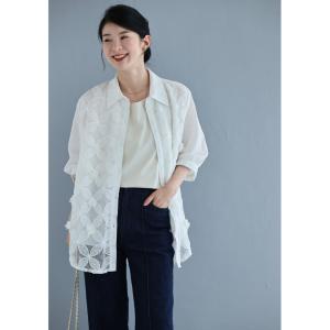 立体花デコレーションのメッシュフラワーシャツトップスの詳細画像2