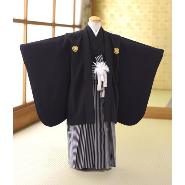 七五三 レンタル 5歳 男の子 黒紋服（紋金）シンプルな無地のお着物《身長》115cm前後★簡単な着...
