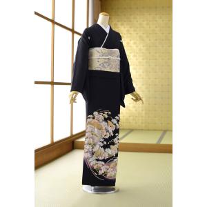 ■S079■落款　正絹　黒留袖 10点セット■まとめ売り　美品～やや汚れ有り □S079□落款 正絹 黒留袖 10点セット□まとめ売り 美品～やや