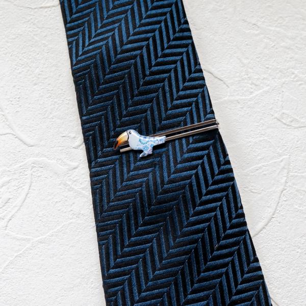 リュネット 女性用 ネクタイピン オニオオハシ ボタニカル リバティ柄