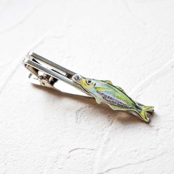 リュネット アジ スワロフスキー ネクタイピン シルバーライン 魚 T6631