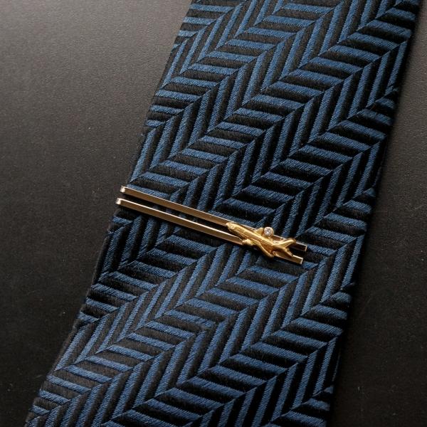 ノンサッチ 飛行機 スワロフスキー 真鍮製 ネクタイピン