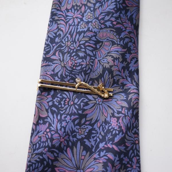 ノンサッチ テナーサックス スワロフスキー ネクタイピン