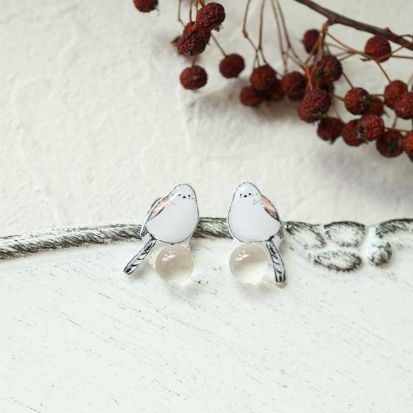 リュネット 手作りガラス玉乗り ぷくぷく シマエナガ チタンピアス [イヤリング可] P11976