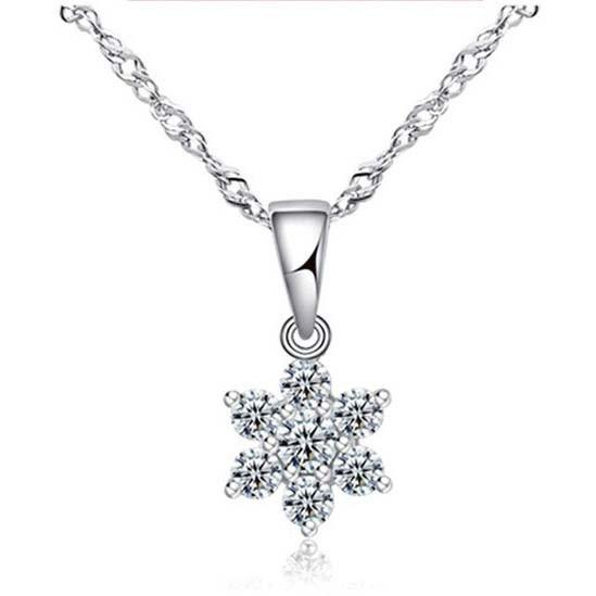 ネックレス レディース ニッケルフリー 雪の結晶 アクセサリー ジュエリー 上品 大人 可愛い 大人...