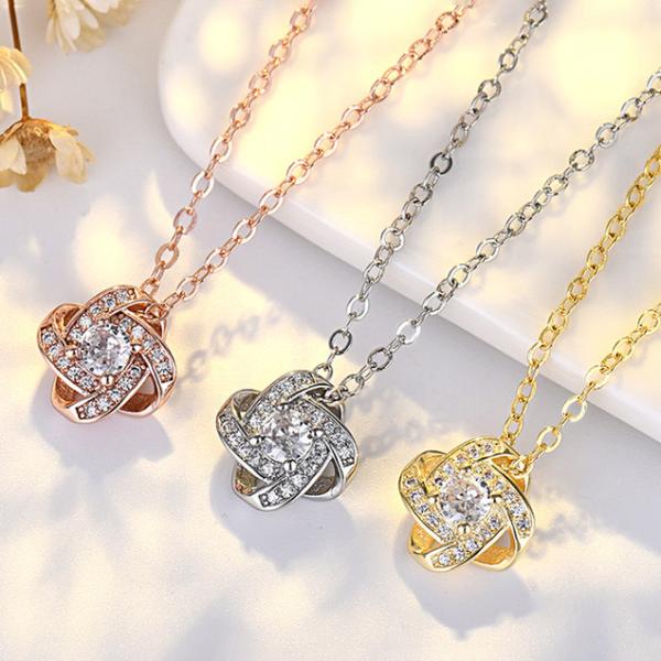 ネックレス レディース クローバー 四つ葉 フラワー 花 18kコーティング 金属アレルギー対応 上...