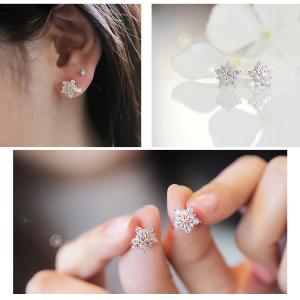 ピアス レディース キラキラ 雪の結晶 かわい...の詳細画像3