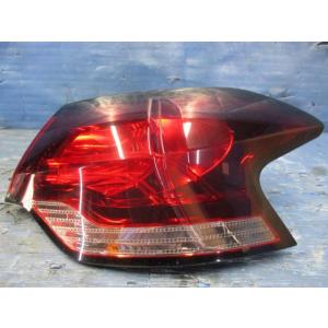 シトロエン DS4/B7C5G01/右テールランプ/VPAP3X-13404-AX / 224004...