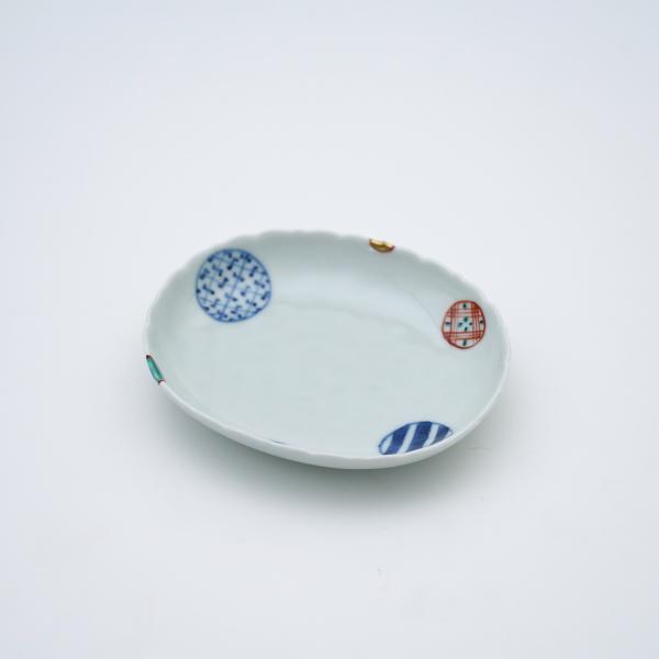 有田焼 オーバル皿 染錦地紋丸紋4寸輪花小判皿【福珠窯（有田焼窯元）】