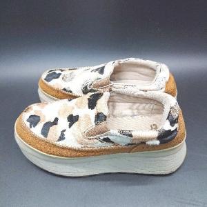 ◇ UGG アグ カウプリント 厚底 ストリー...の詳細画像1