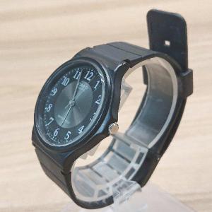 ◇ CASIO カシオ 動作未確認 3針 クォ...の詳細画像1