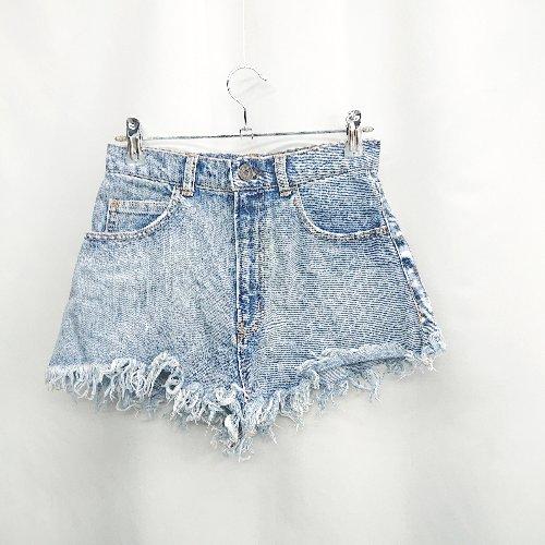 ◇ ⊂ MOUSSY フリンジ加工 ショートデニムパンツ サイズ1 ライトブルー レディース E