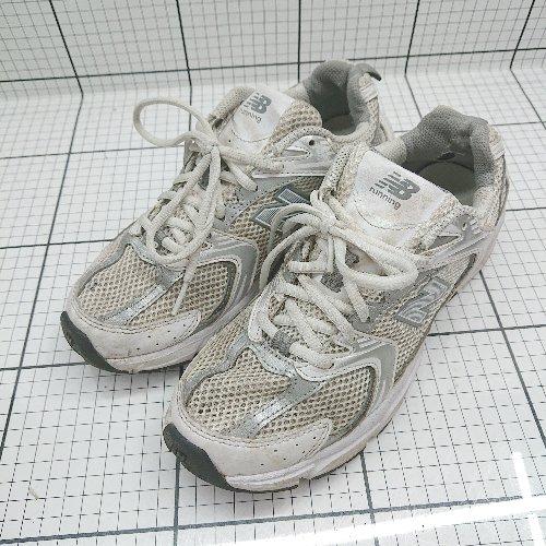◇ Θ NEW BALANCE ニューバランス カジュアル系 ランニングシューズ サイズ24cm ホ...