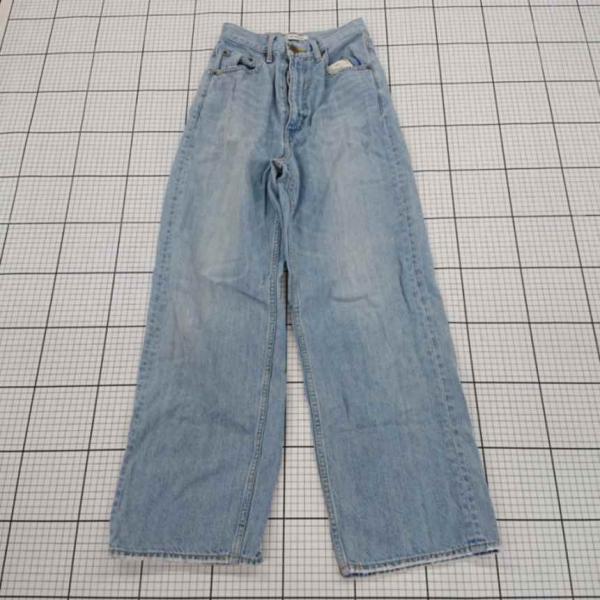 ◇ Θ AZUL BY MOUSSY ワイド デニム パンツ ジーンズ サイズ25 ライトブルー系 ...