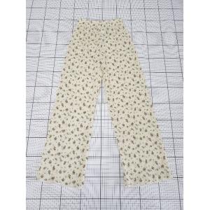◇ ⊂ THE Yon ザヨン 花柄 プリーツ パンツ サイズF クリーム系 レディース E