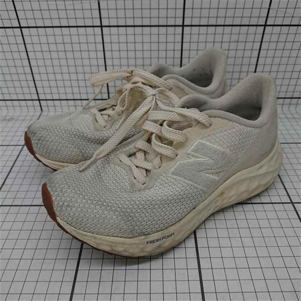 ◇ Θ ニューバランス New Balance WARISAW4 FRESH FOAM ランニングシ...